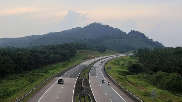Smart lane scheme improves road safety on Malaysia’s national highways