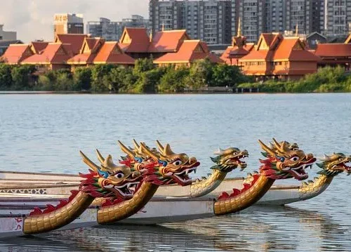 Dragon Boat Festival drives surge in cultural tourism across China