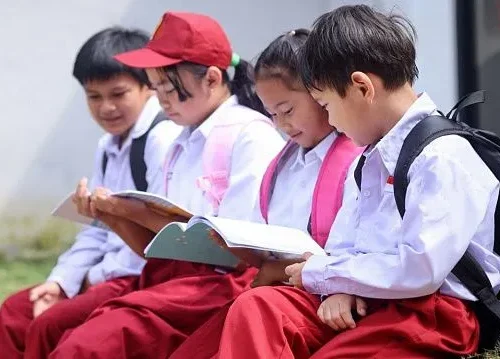 Malaysia to create nearly 2,600 new school classrooms by 2027 to implement new primary school admission policy