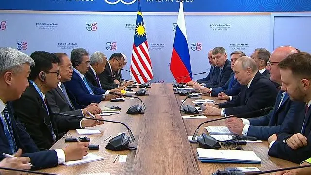 Malaysian Prime Minister highlights Russia’s role in ASEAN and thanks Moscow for support in energy supplies during meeting with Putin