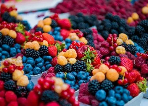 Russia targets 3 million tonnes of fruit and berry production by 2030