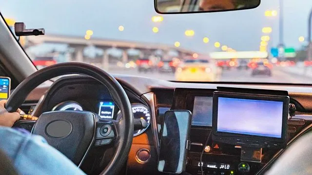 Kazakhstan and UAE to recognise each other’s driving licences from 25 July