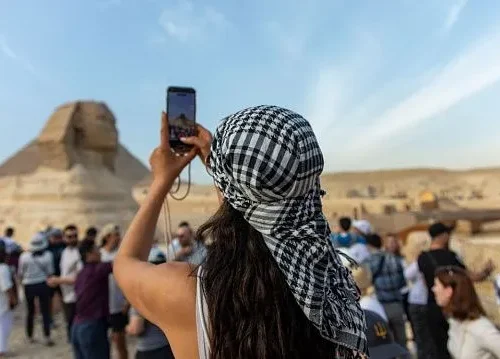Egypt targets tourism growth after 4% increase in visitor numbers