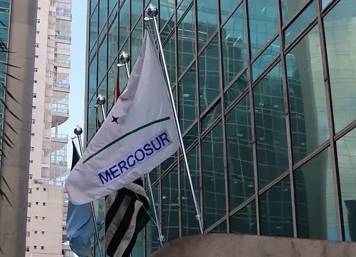 Uruguay assumes MERCOSUR presidency with commitment to trade liberalisation and integration