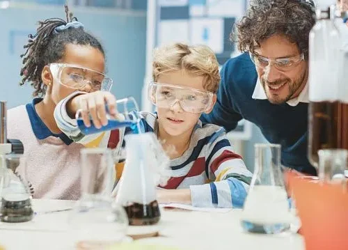 Mobile science laboratories boost STEM achievement across South African schools
