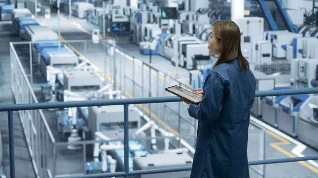 China advances industry-focused education with new AI teaching model
