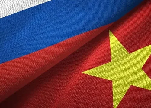 President To Lam: Vietnam attaches great importance to developing relations with Russia