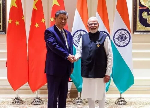 Xi Jinping: China and India should view their bilateral relations from perspective of long-term development
